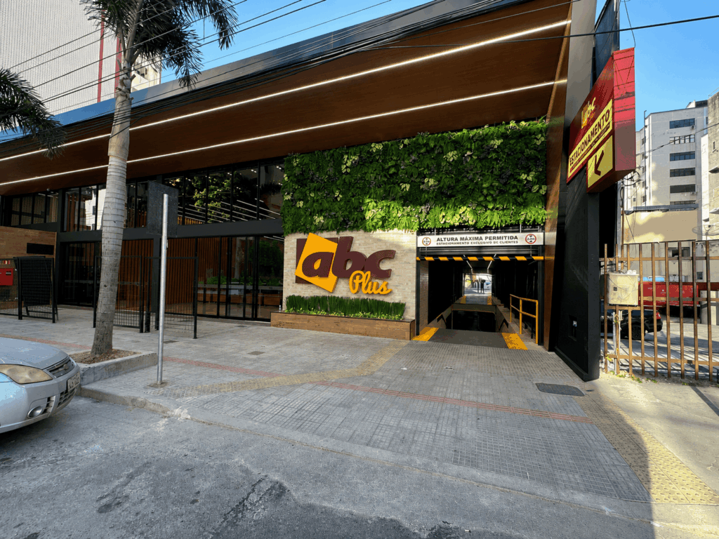 Fachada 055