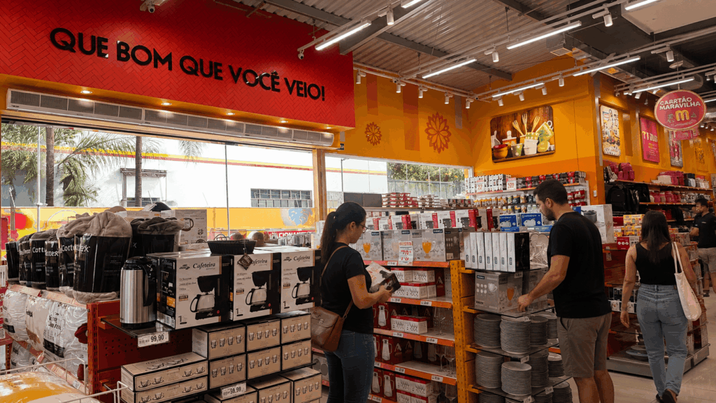 Comunicação visual interna 104