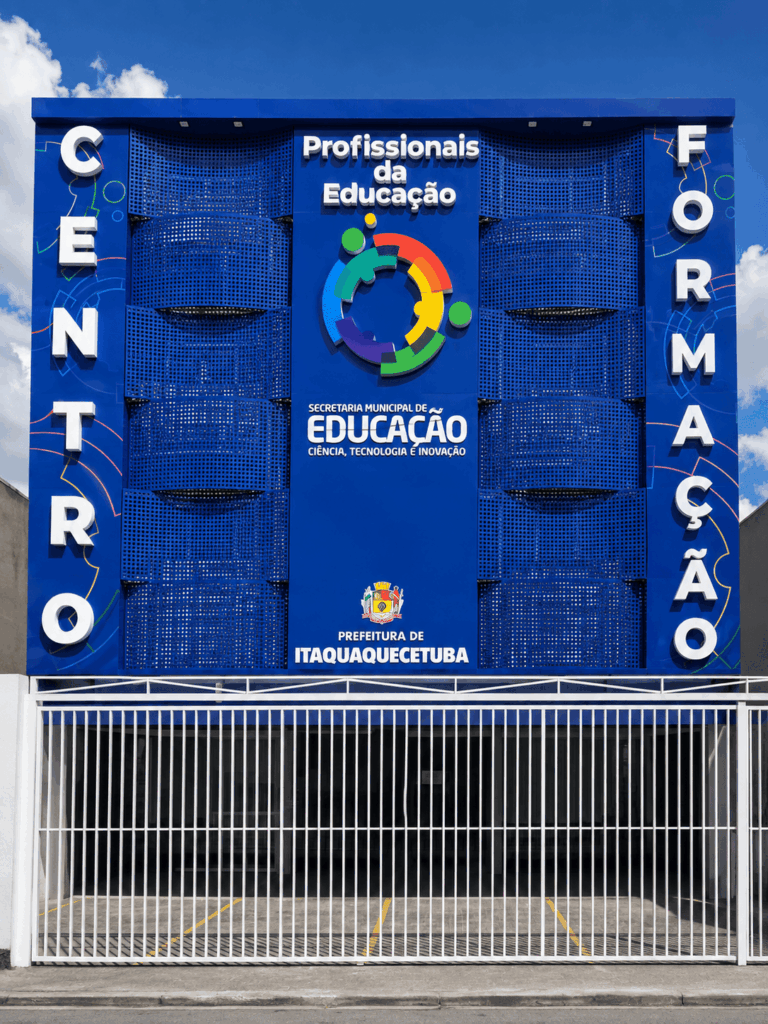 Fachada 048